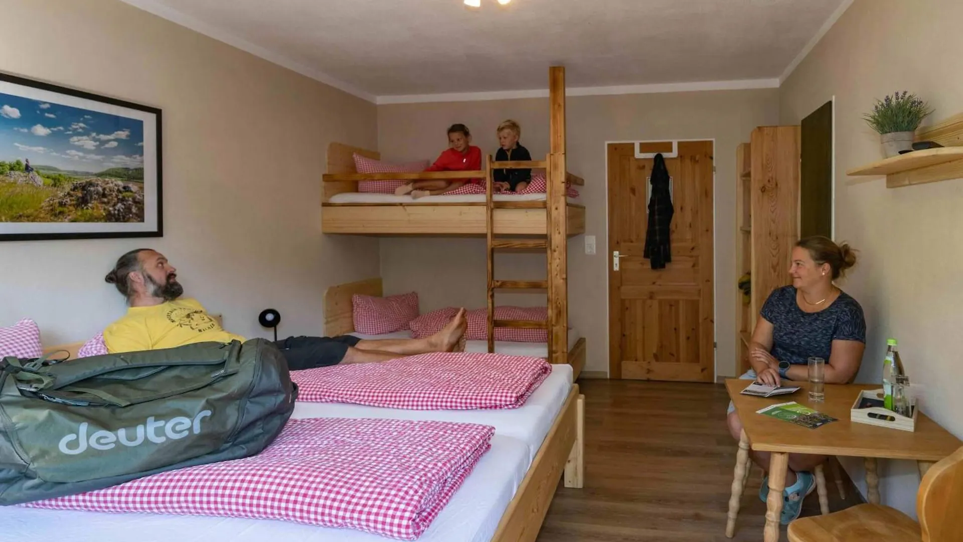 Talstation Heumoederntal Hotel Treuchtlingen Estalagem